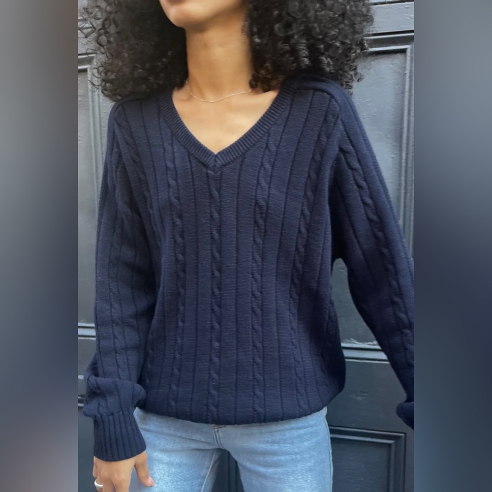 Brandy Melville “IDA COTTON CABLE KNIT V-NECK SWEATER” Navy